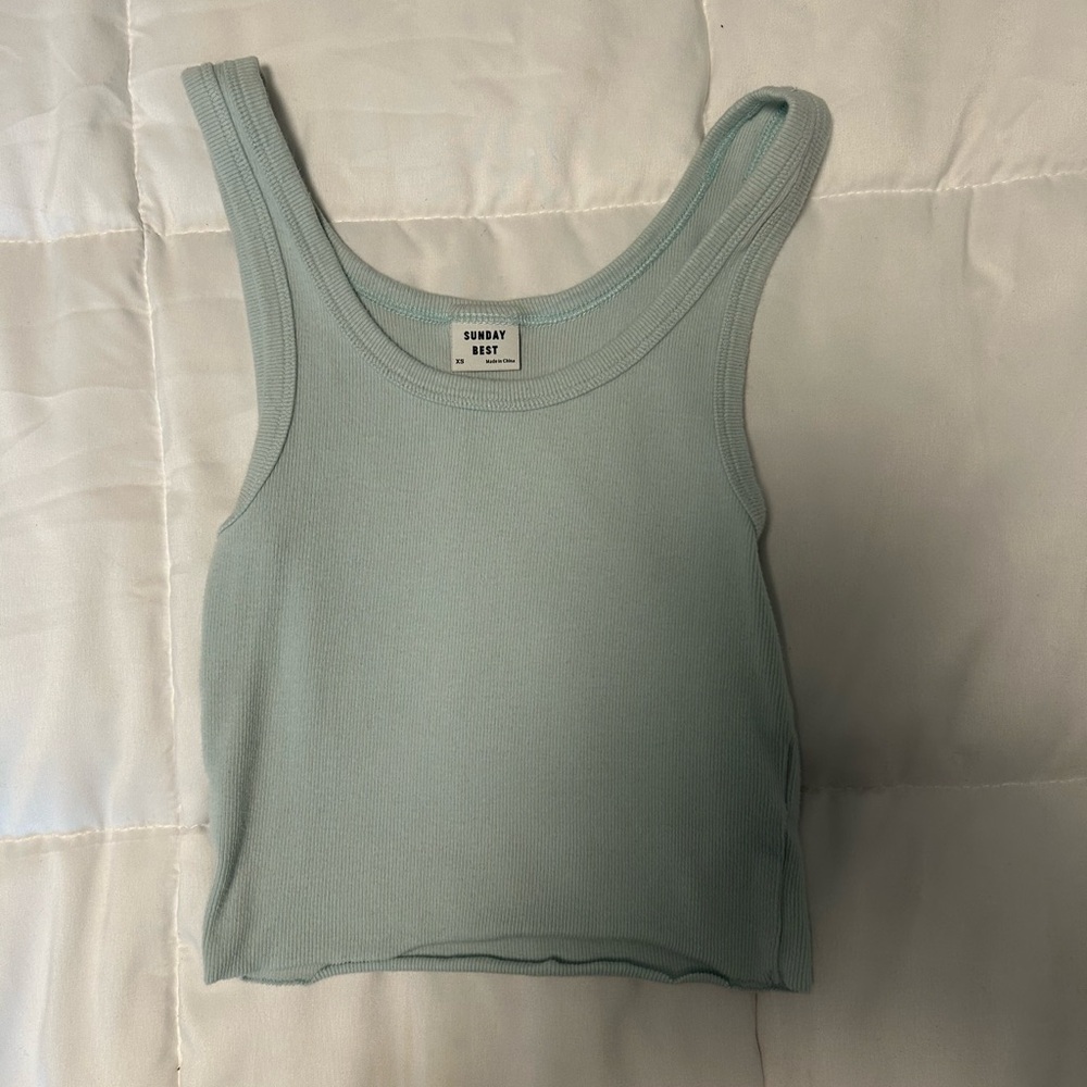 Aritzia Green Ribbed Sleeveless Crop Tank Top